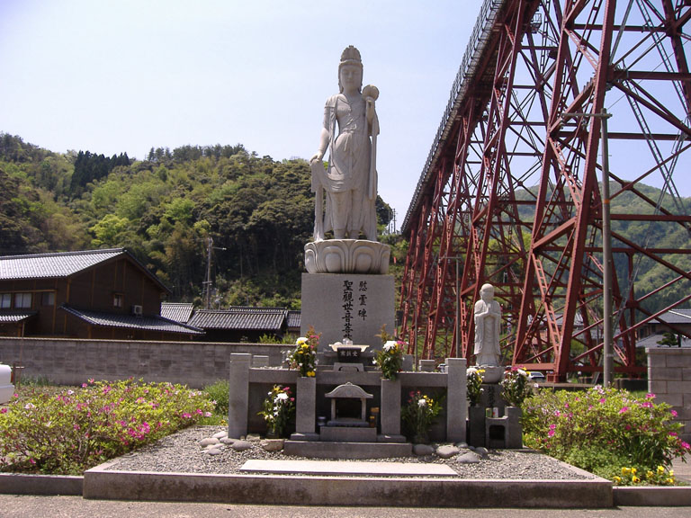 06gw025.jpg