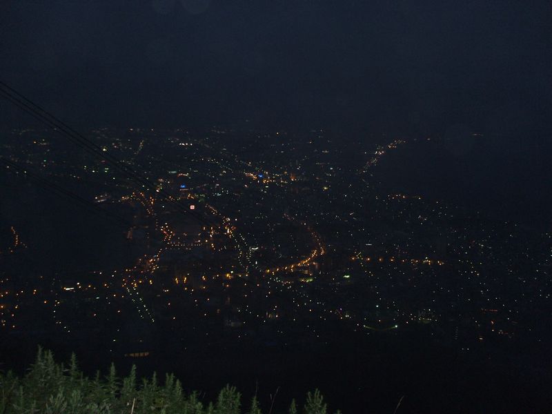 07hnep29.jpg