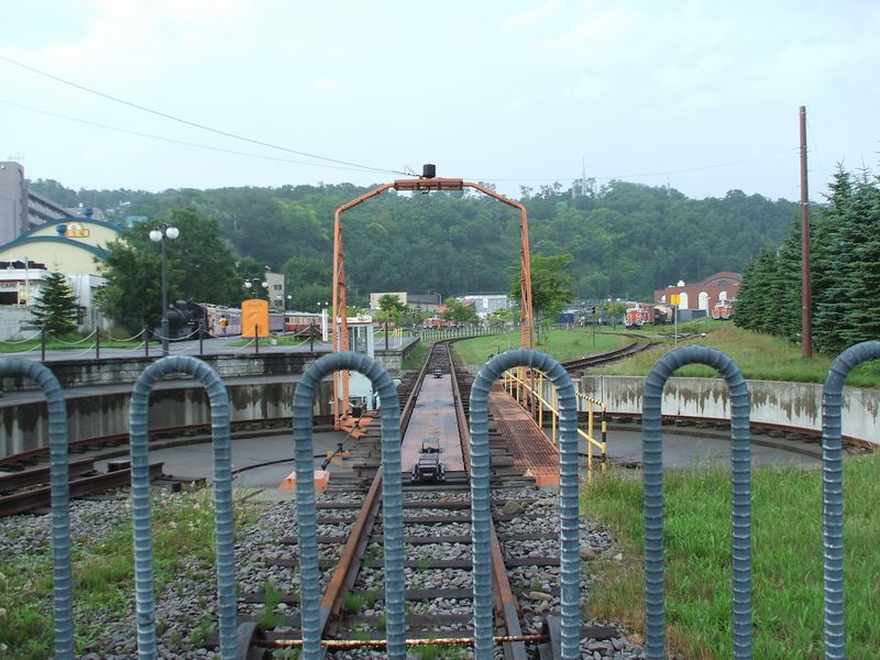 07hnep41.jpg