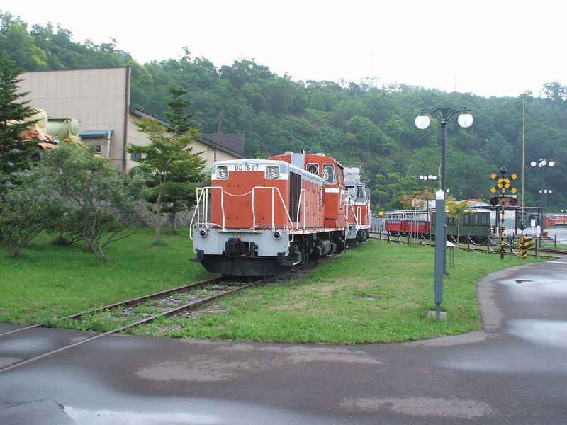 07hnep53.jpg