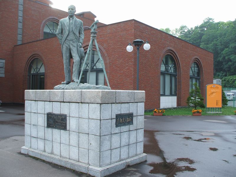 07hnep64.jpg